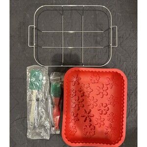 Snowflake Red Silicone Baking Holiday Cake Mold NEW w/Spatula, Brush & Metal Hol